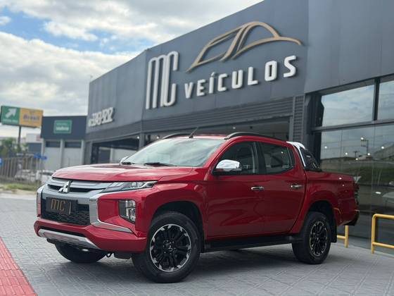 MITSUBISHI L200 TRITON 2.4 16V TURBO DIESEL SPORT HPE CD 4P 4X4 AUTOMÁTICO